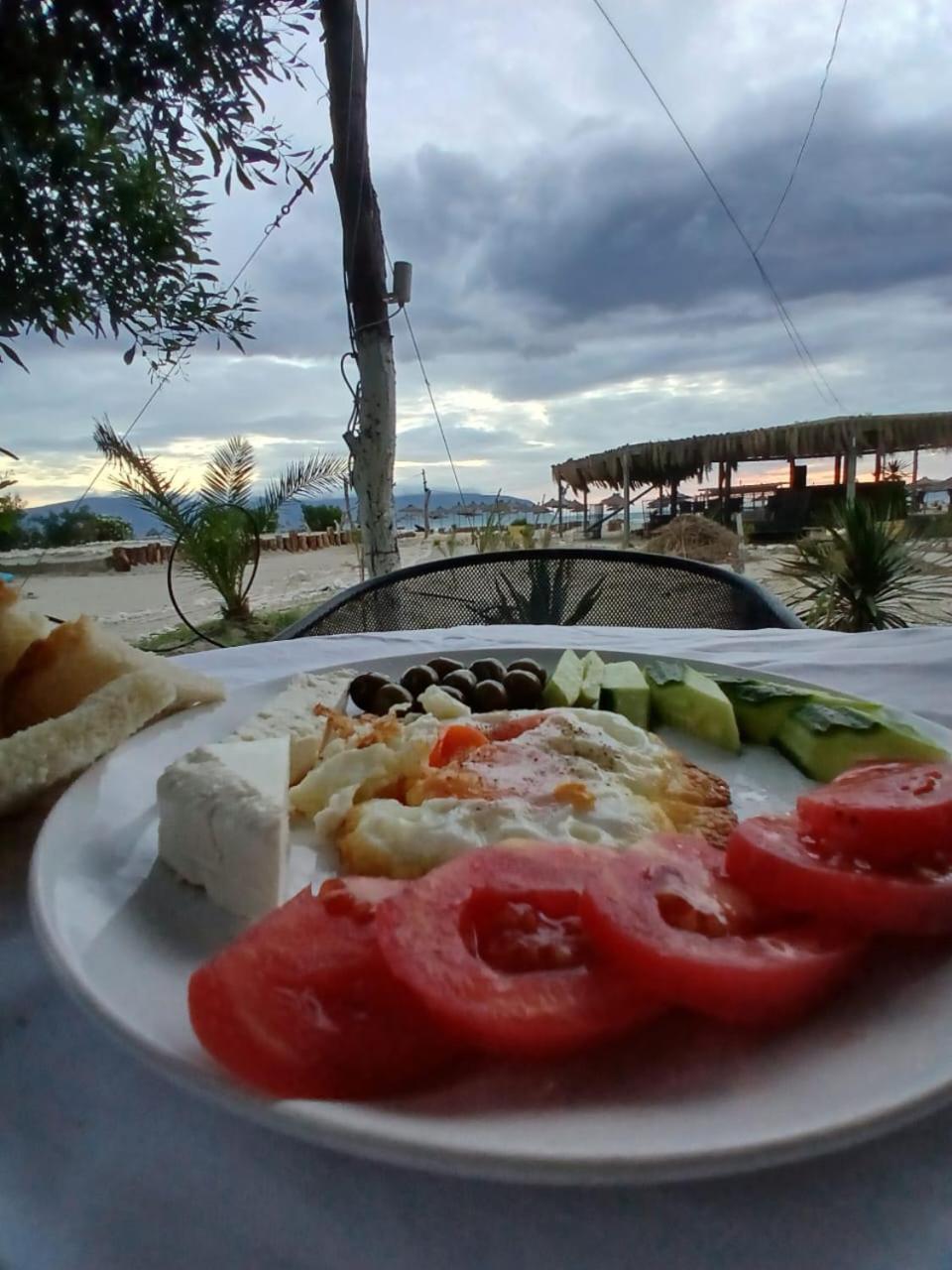 Zulu Beach Bungalow 2 Avlonya Dış mekan fotoğraf